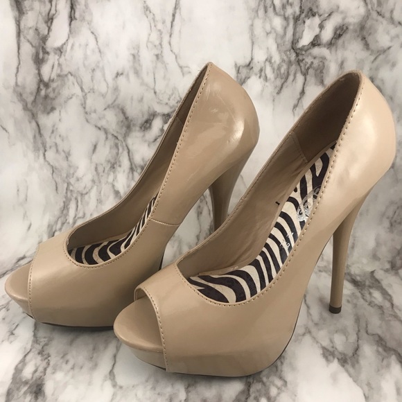 Rue 21 Open Toe Heel - Picture 3 of 8